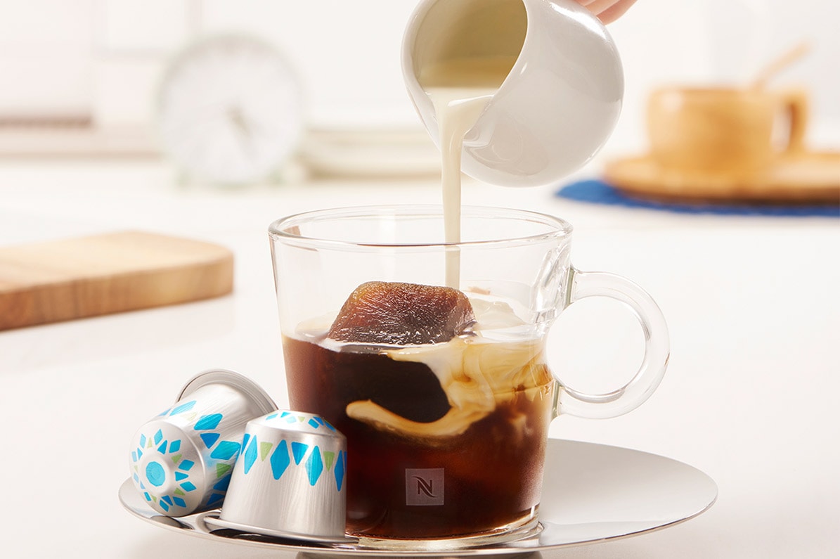 Nespresso presenta tres variedades para preparar café helado