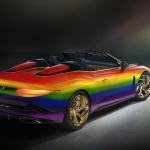 Bentley Mulliner Bacalar se viste con los colores del arcoíris para expresar esperanza frente al coronavirus