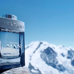 BVLGARI Man Glacial Essence; una frescura chispeante que captura la magnitud de las montañas congeladas